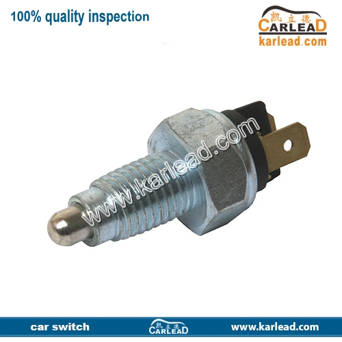 020941521A, Bremse Licht Schalter